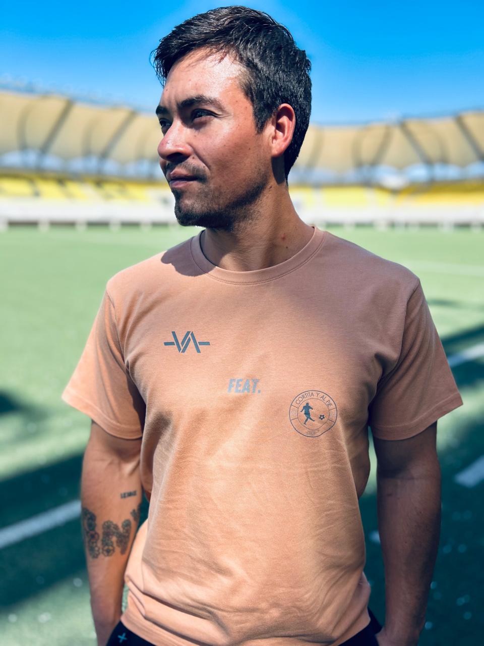 Polera Vitamin D Slim Fit